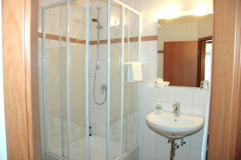 Hotel Kempf Dirmstein Kültér fotó